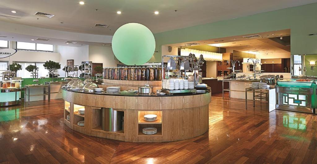 Al Sadirgroup At Time Sqaure Apartman Kuala Lumpur Kültér fotó